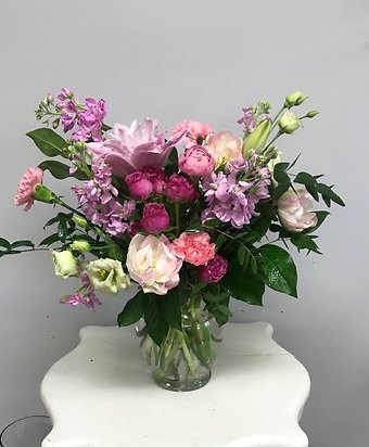 Valentines Extraordinary! garden style , medium size